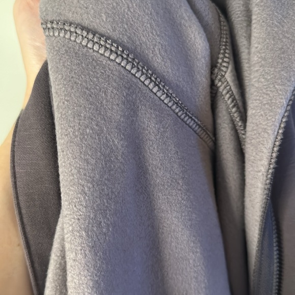Fabletics Brisa Oversized Hooded Sweatshirt Jacket - Picture 5 of 9